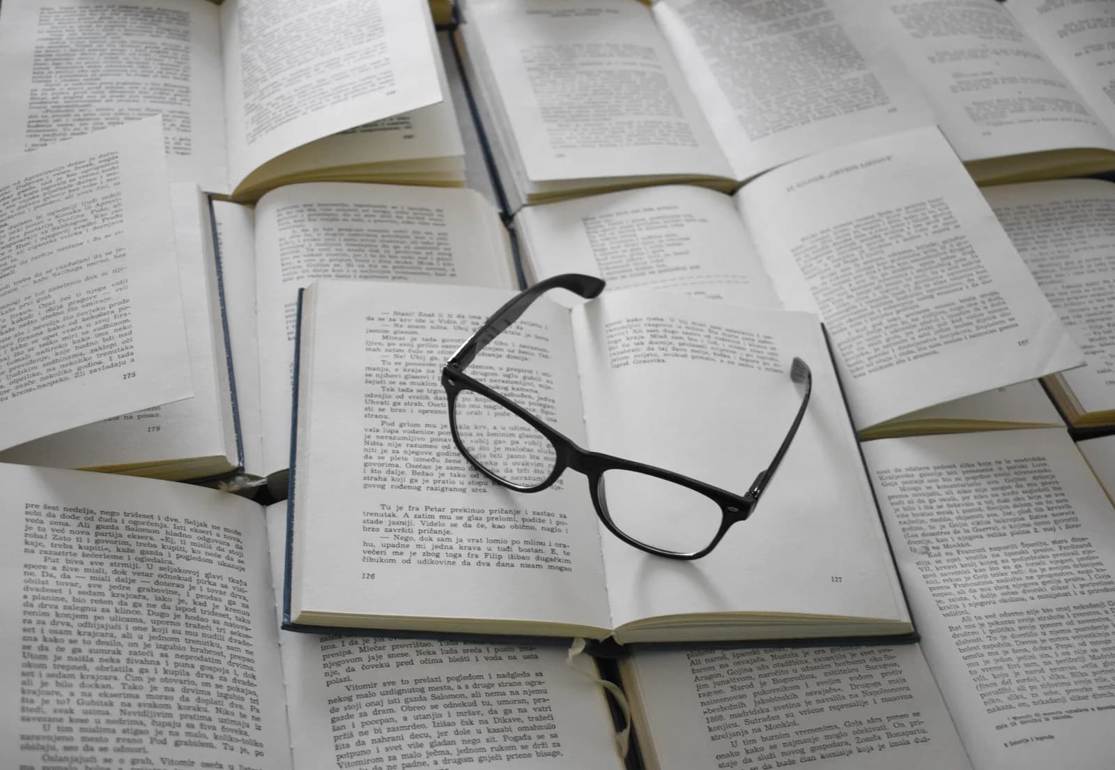 14 Best AI Plagiarism Checker Tools