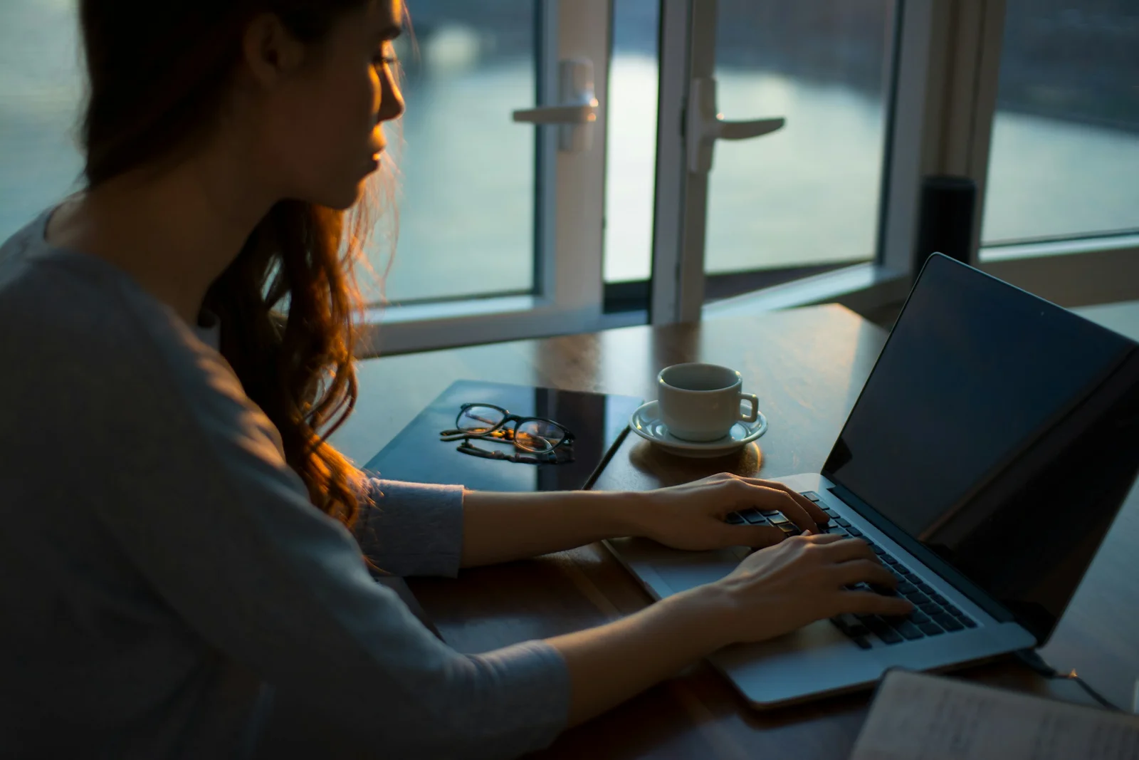 How To Write a Compelling Personal Essay Format